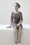 Silvia Siemes · aus „Bleiben, Warten” · 2019 · Terrakotta, 30 11 19 · 46 cm