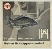 Patrick Pilsl · „Schuppen” · 2023 · Collage/ Papier · 12 x 13 cm