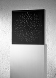 Hans Schork · „Konzentration” · 2018 (2014) · Siebdruck auf Acrylglas, Leuchtstoffröhre, E-Motor · 60 x 60 x 10 cm · Ex. 3/6