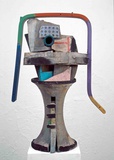 Menno Fahl, Kopf mit Haube, 2014, verschiedene Materialien bemalt, 90x60x30 cm