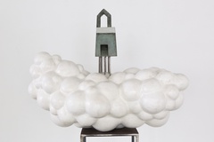 Anna Arnskötter · „Cumulus” · 2021 · Keramik, Bronze · 60 x 75 x 50 cm